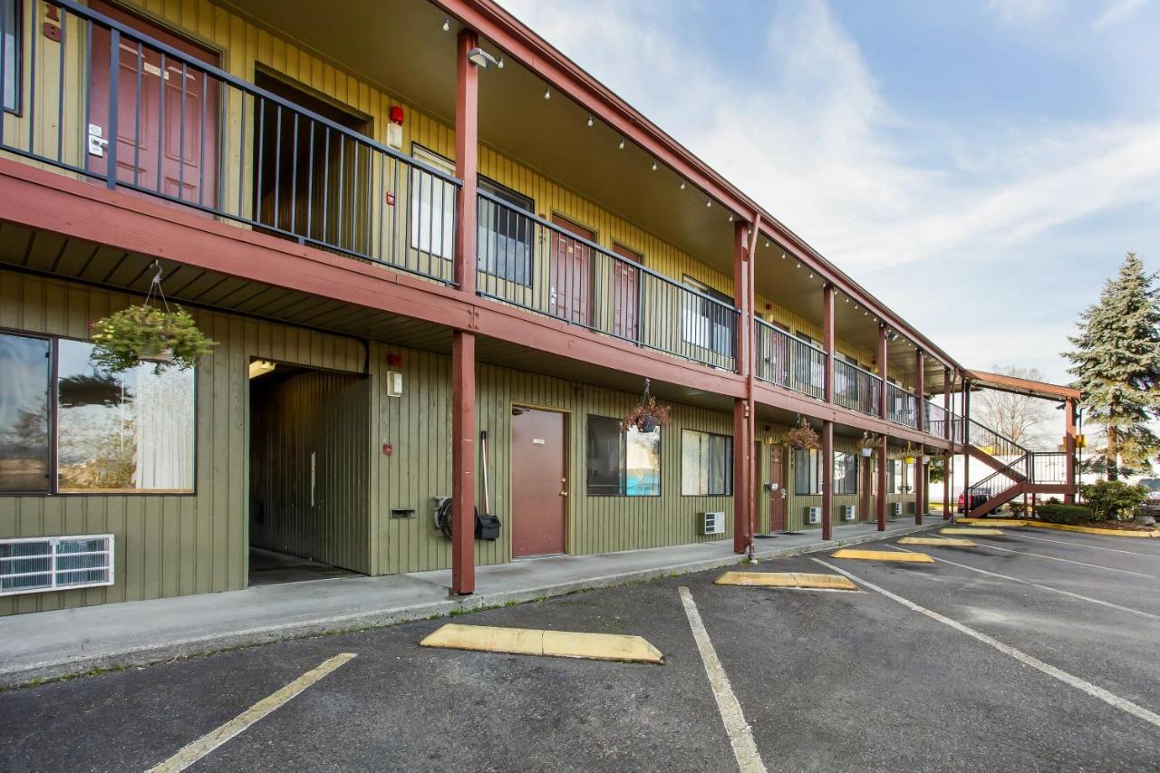 Arlington Motor Inn Bagian luar foto